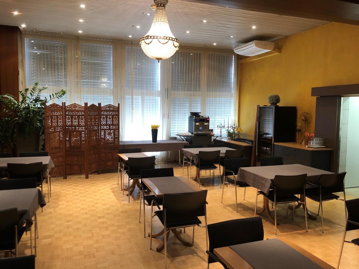 Zys Hotel Веттінген Екстер'єр фото